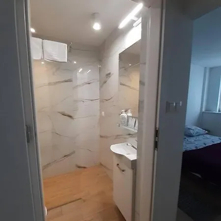 Apartment Lubmarex 1 Aleja Solidarnosci 71 Warsaw